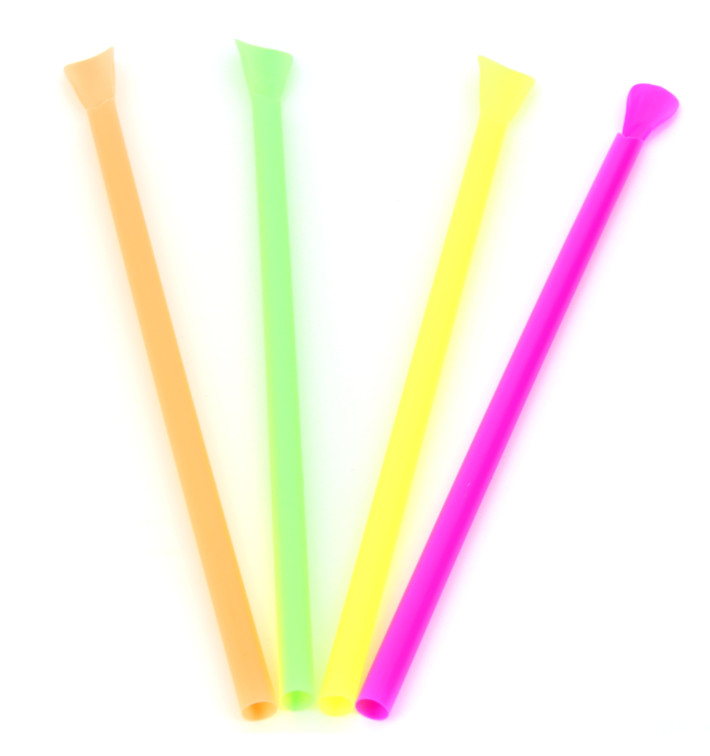 Paille avec cuillère Ø6mm 20cm 4 couleurs Paille avec cuillère Ø6mm 20cm 4 couleurs